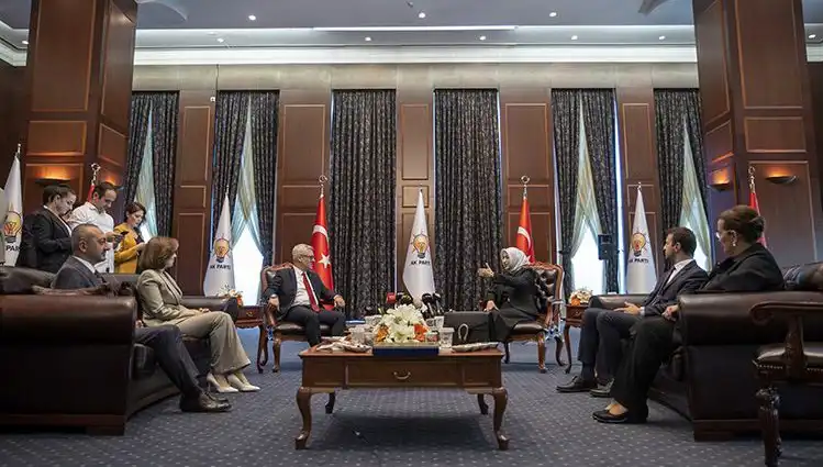AK Parti Bayramlaşma Programı Açıklandı: CHP'nin Yokluğu Dikkat Çekti!